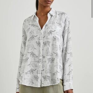 Rails Charli Ivory Jungle Cat shirt Large